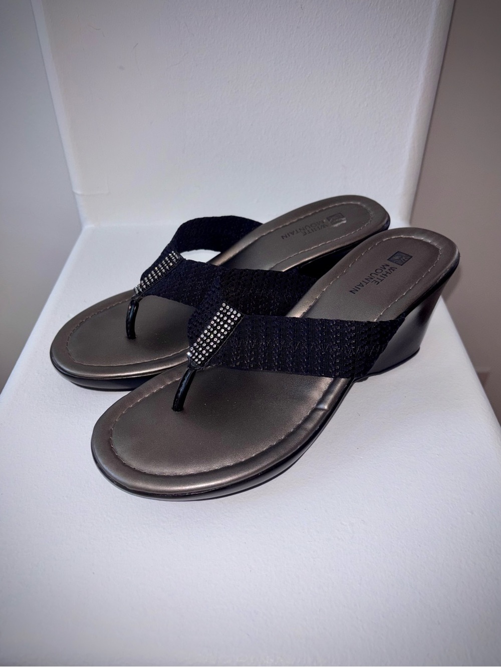 White Mountain 🏔️ Crystal Wedge Sandal